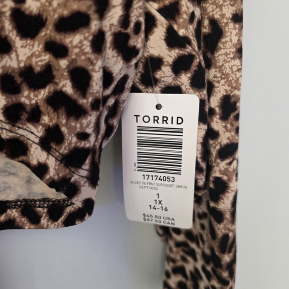 TORRID Leopard Print Tie-Front Top - Picture 5 of 10